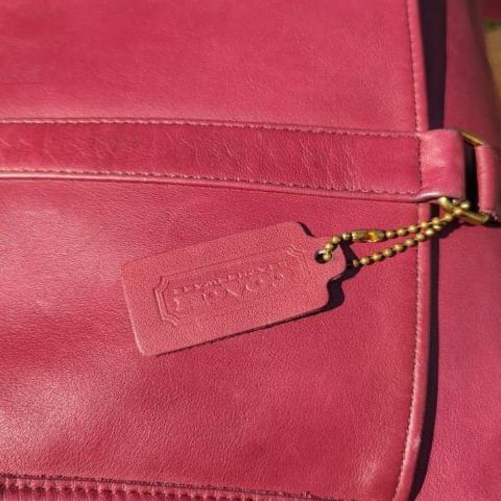 Ultra Rare unidentified MYSTERY coach bag! 🦄 - Picture 5 of 12